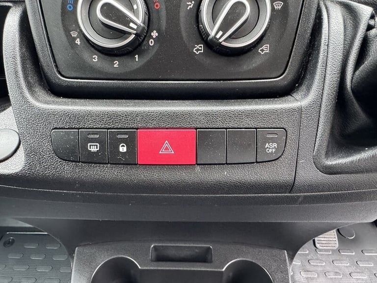2024 Peugeot Boxer 2.2 BlueHDi H2 Professional Premium+ Van 140ps PANEL VAN DIESEL Manual