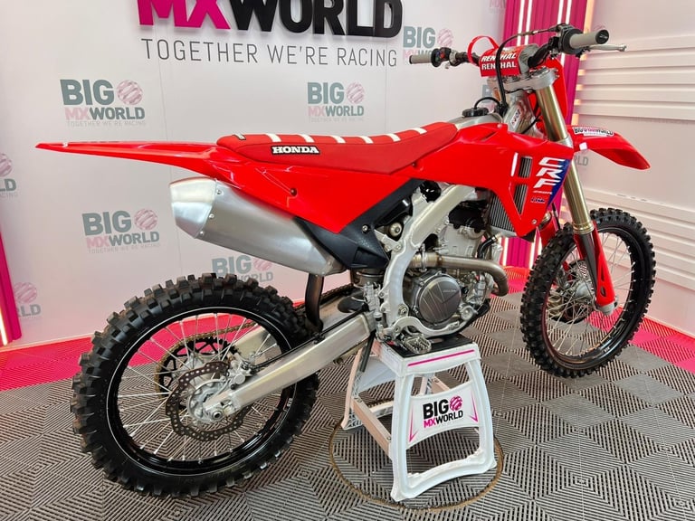 Honda CRF 250 2025 - Only 17 Hours - Stock