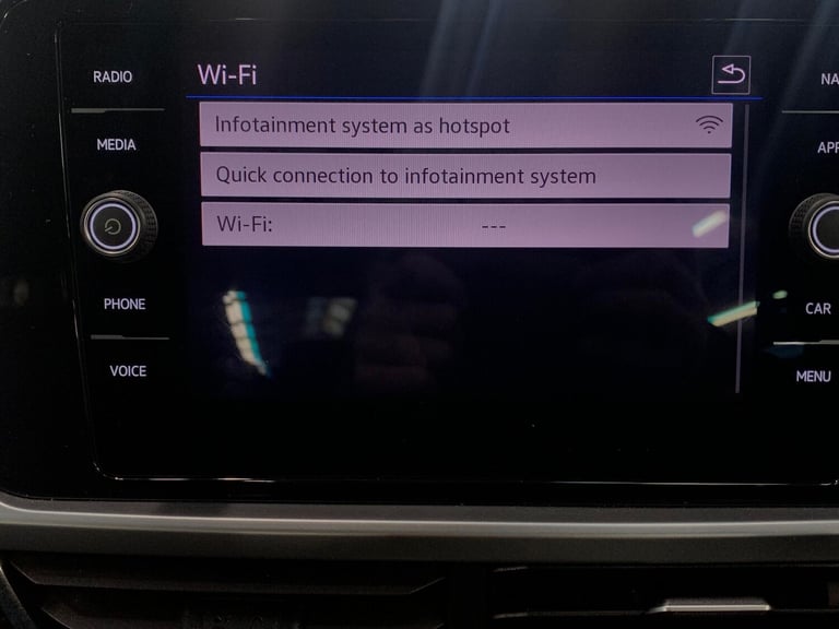 2022 Volkswagen T-Roc 1.0 TSI Life 5dr HATCHBACK PETROL Manual