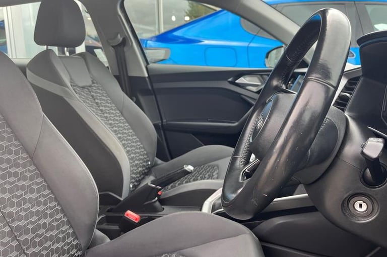 2020 Audi A1 25 TFSI Sport 5dr **Bluetooth, Lane Keeping System, Touchscreen, Speed Limi Hatchbac...