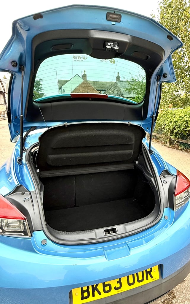 2013 Renault Megane 1.5 dCi 110 Dynamique TomTom 3dr [Start Stop] COUPE Diesel Manual