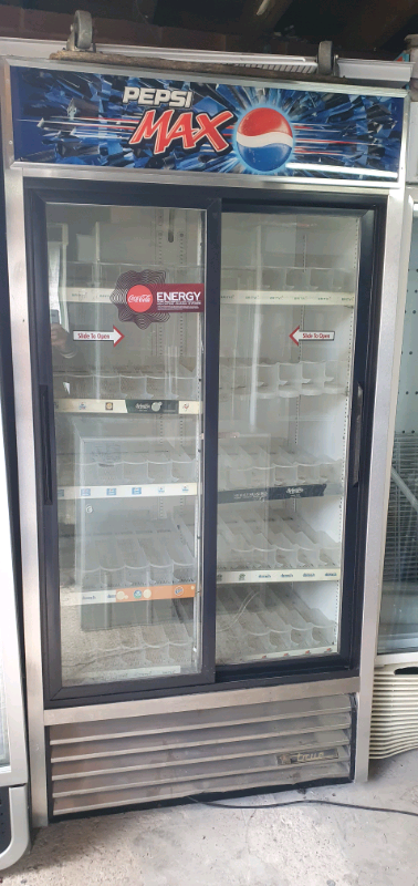 PEPSI MAX COMMERCIAL SLIDING DOORS DRINKS DISPLAY COOLER FULLY WORKING