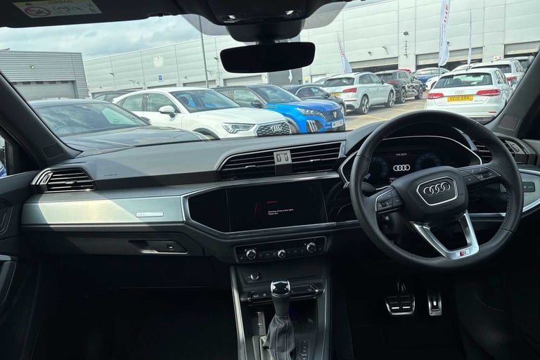 2024 Audi Q3 35 TFSI S Line 5dr S Tronic [Leather] ESTATE PETROL Automatic
