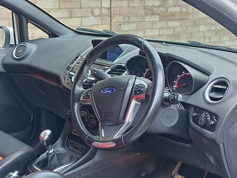 2017 Ford Fiesta 1.6T EcoBoost ST-3 Hatchback 3dr Petrol Manual Euro 6 (182 ps) Hatchback Petrol ...
