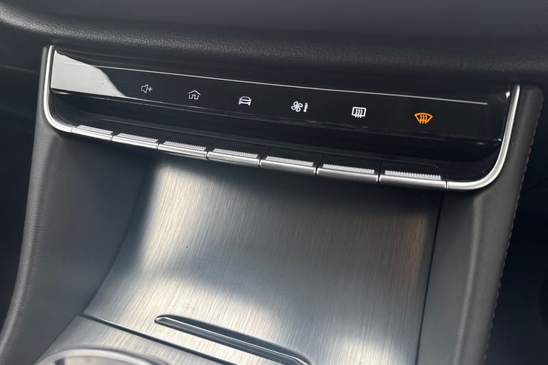 2024 MG MG HS 103407 Hatchback Automatic