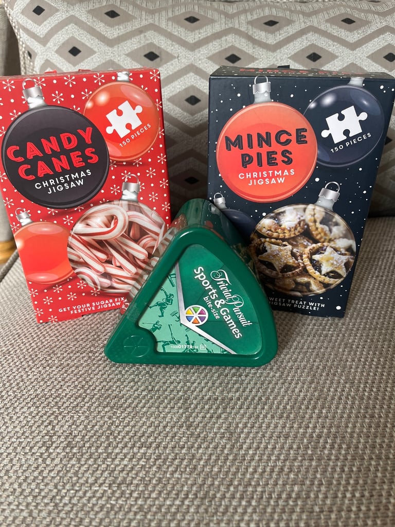 Bite size trivial pursuit & jigsaws