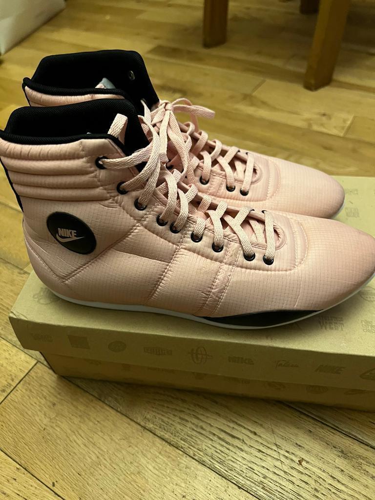 Womens Nike Hijack Mid Trainers Boots (Boxing) Size 4. | in Sheffield,  South Yorkshire | Gumtree