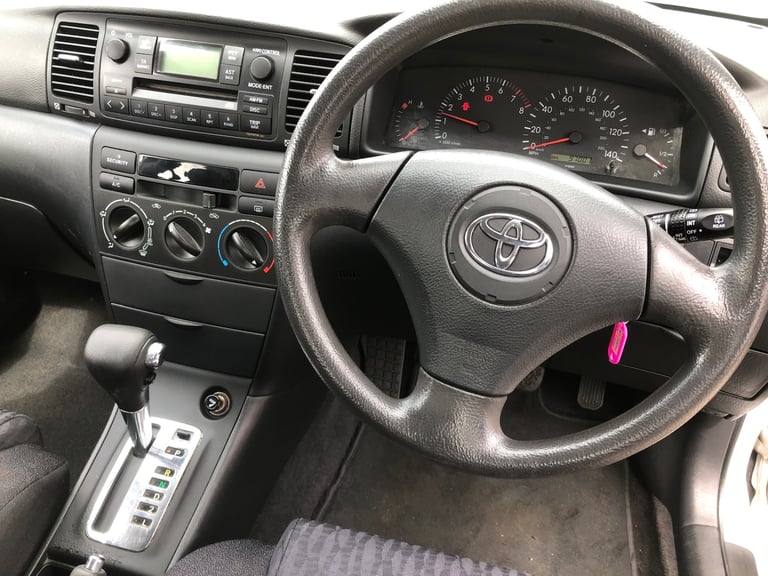 2003 Toyota Corolla 1.6 VVT-i T3 5dr Auto HATCHBACK Petrol Automatic