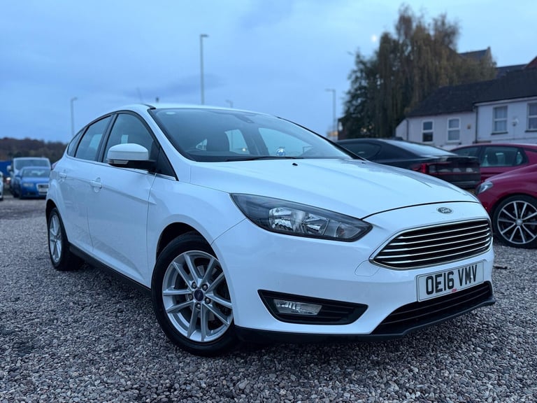 image for  Ford Focus 1.0T EcoBoost Zetec Euro 6 (s/s) 5dr Petrol Manual