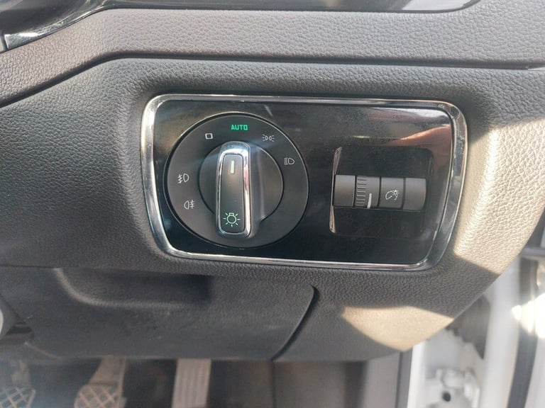 Skoda Superb LAURIN AND KLEMENT TDI CR