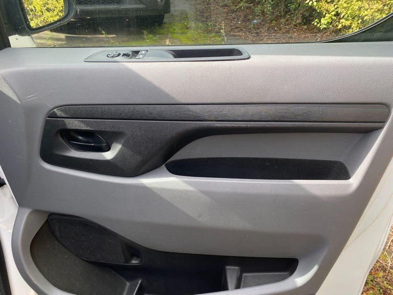 2017 Peugeot Expert 1.6 BlueHDi 1000 S Standard Panel Van MWB Euro 6 6dr PANEL VAN Diesel Manual