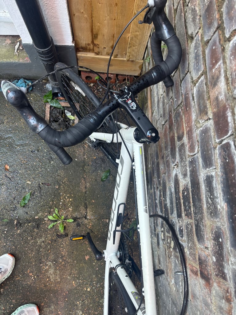 Road Bike For Sale - Carrero Virtuoso 54cm Medium