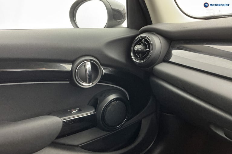 2022 MINI Hatch 1.5 Cooper Classic 5dr Auto Hatchback Petrol Automatic