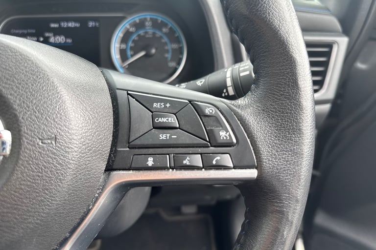 2021 Nissan Leaf 110kW N-Connecta 40kWh 5dr Auto Hatchback Electric Automatic