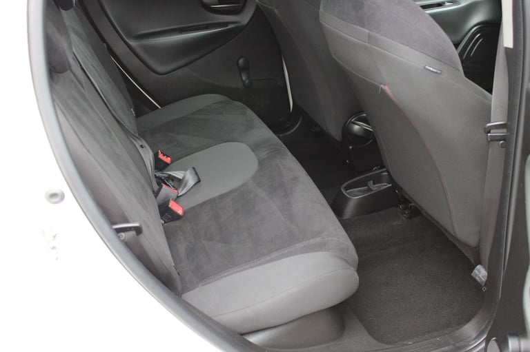 Chrysler, YPSILON SE 2013,Long Mot,£35 Tax,Insurance Group 4,Very Clean,Ulez Compliant