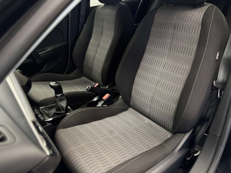 2019 Vauxhall Corsa 1.2 SE 5dr HATCHBACK PETROL Manual