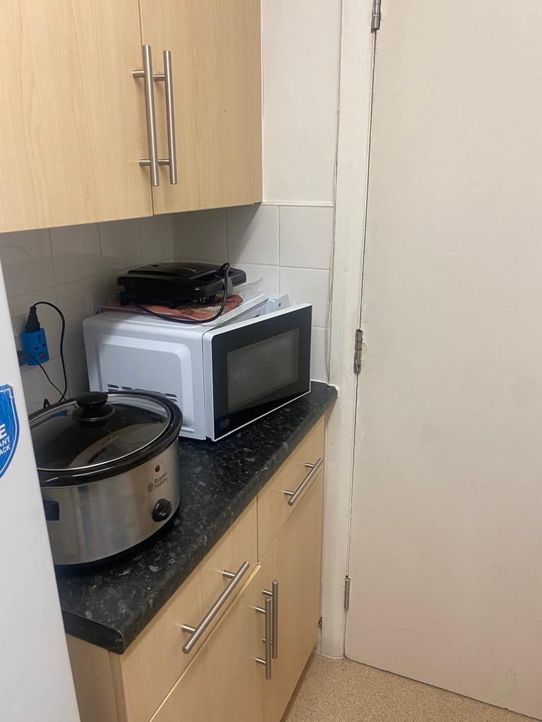 1 bedroom flat ground floor 