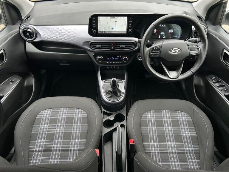 2024 Hyundai i10 1.0 Premium Hatchback 5dr Petrol Auto Euro 6 (s/s) (63 ps) Hatchback PETROL Auto...