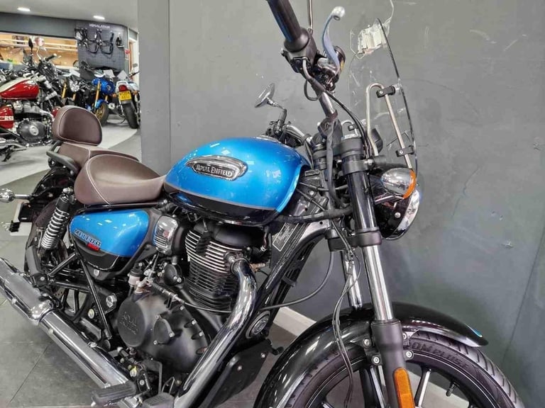 Royal Enfield METEOR 350 SUPERNOVA