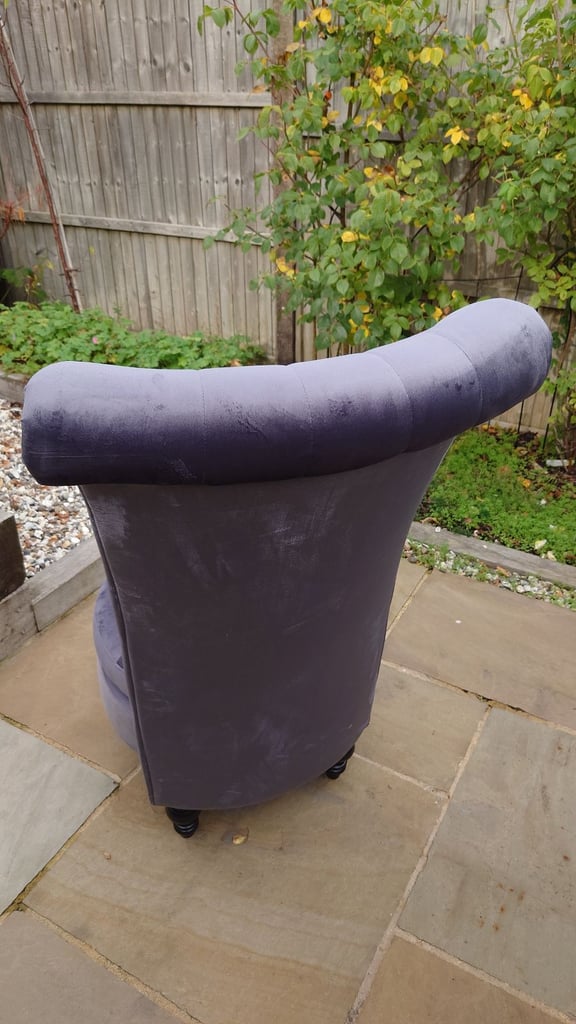 High Back Velvet Chair with Storage 