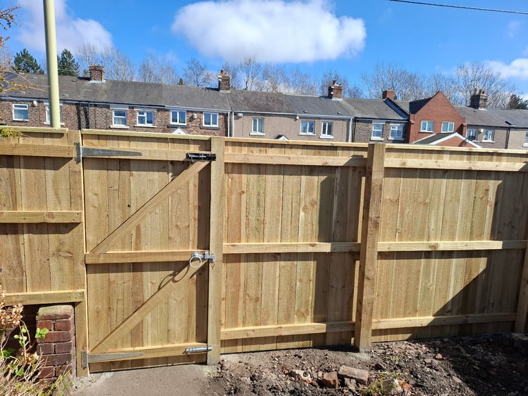 Fencing and Decking