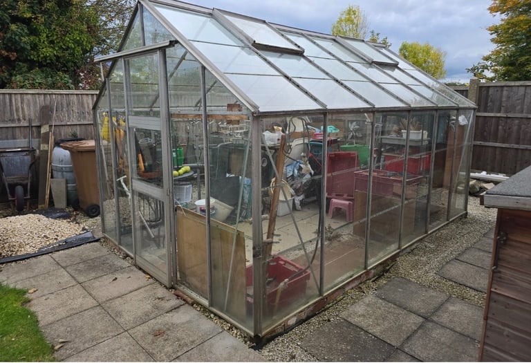 image for Greenhouse dismantled ready to collect 