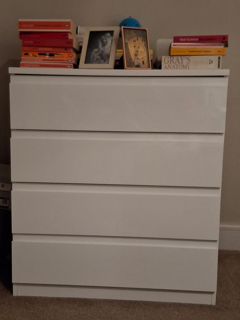Chest of drawers, white