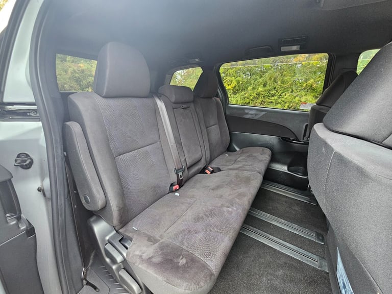  Toyota Estima 2.4 Petrol Automatic New Shape 8 Seater MPV MPV Petrol Automatic