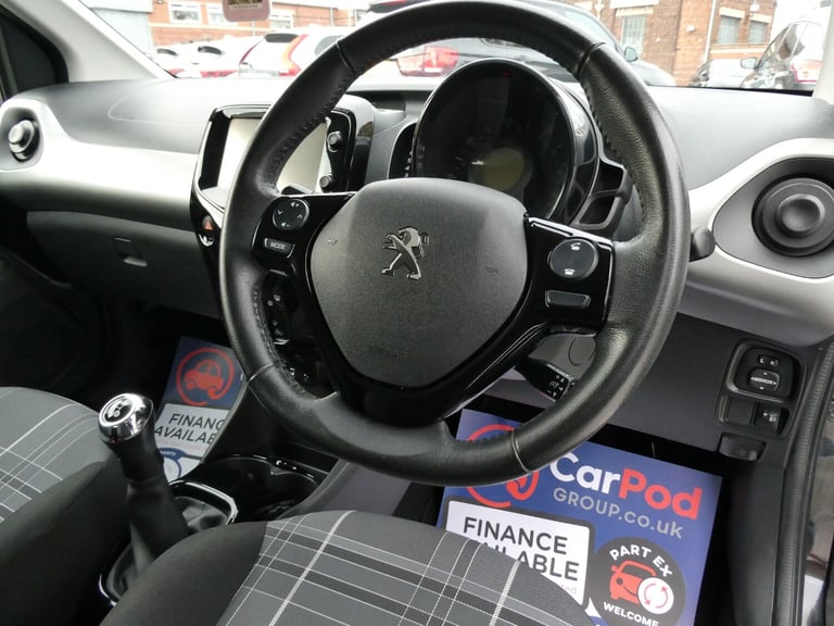 1.2 PureTech Allure 3dr £20 TAX +6 SERVICE +BTOOTH +CRUISE +REV CAMERA*