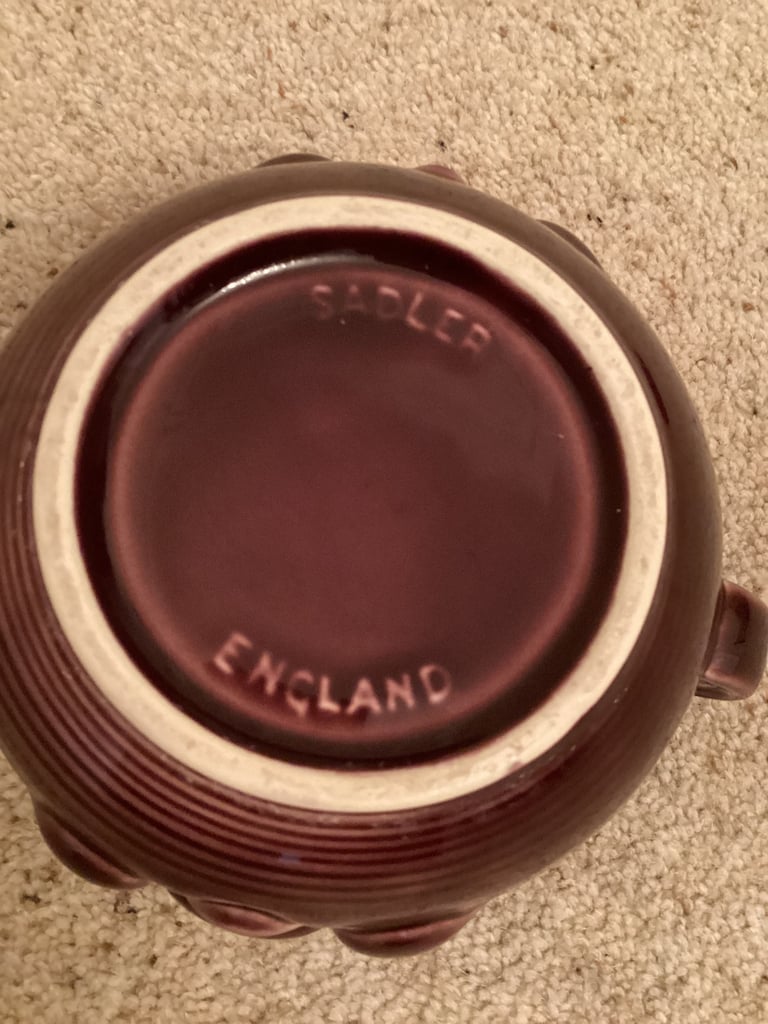 Vintage Beetroot Face Pot