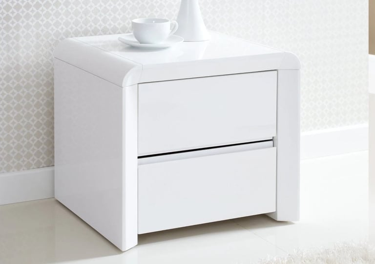 Ice High Gloss 2 Drawer Bedside Table – White – Excellent Condition