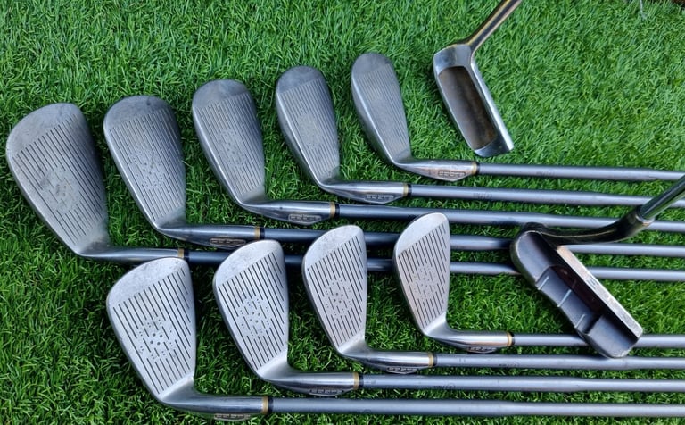 KING COBRA - OFFSET 3-SW, 1-3-5-7, Chipper wedge, putter, CALLAWAY bag, trolley & EXTRA's