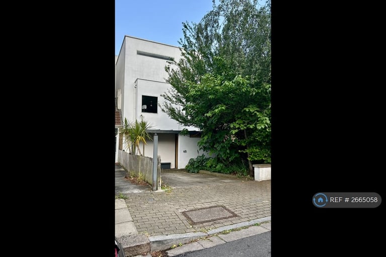 4 bedroom house in Overhill Road, London, SE22 (4 bed) (#2665058)