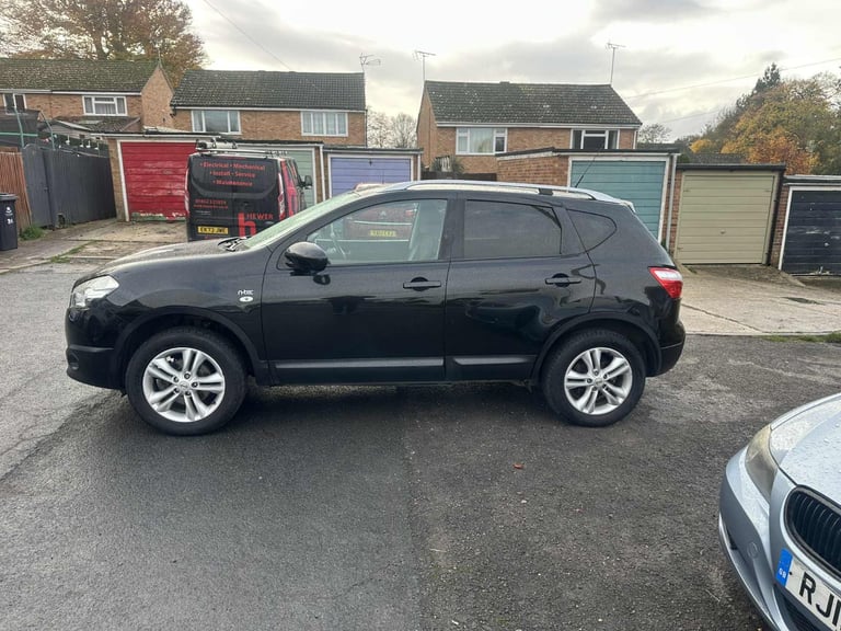 Nissan, QASHQAI, Hatchback, 2010, Manual, 1461 (cc), 5 doors