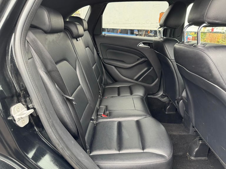 Mercedes-Benz, B CLASS, £35 year road taxMPV, 2014, Manual, 1461 (cc), 5 doors