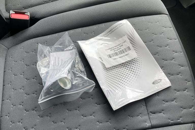 2025 Ford Transit Custom 280 Limited L2 LWB FWD 2.0 EcoBlue 136ps Low Roof, CRUISE CONTROL, AIR C...