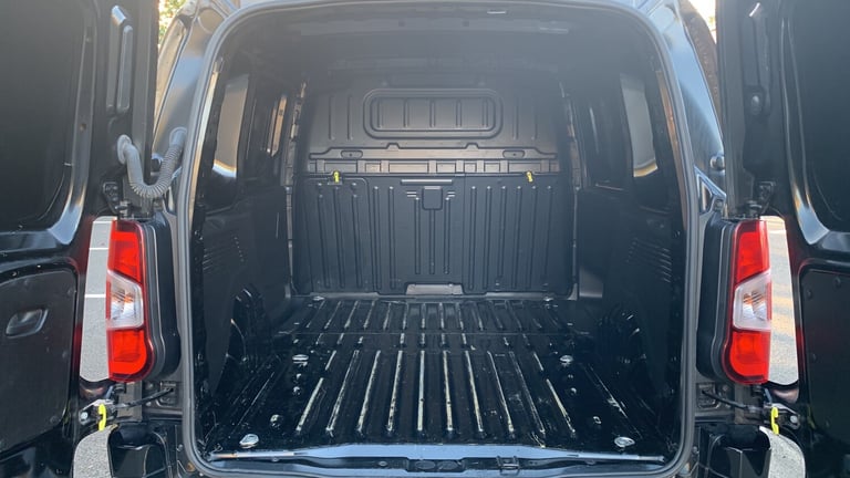 2024 Peugeot Partner 1.5 BlueHDi 1000 Asphalt Standard Panel Van 5dr Diesel EAT8 SWB Euro 6 (s/s ...