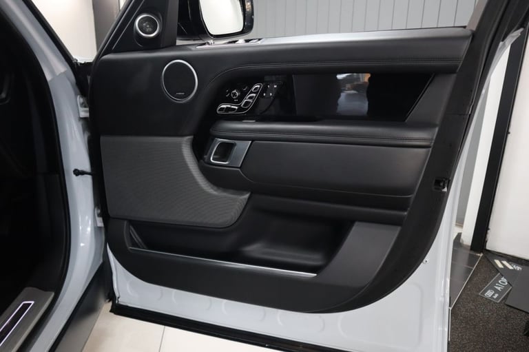 2020 20 LAND ROVER RANGE ROVER 4.4 SD V8 AUTOBIOGRAPHY SUV 5DR DIESEL AUTO 4WD E