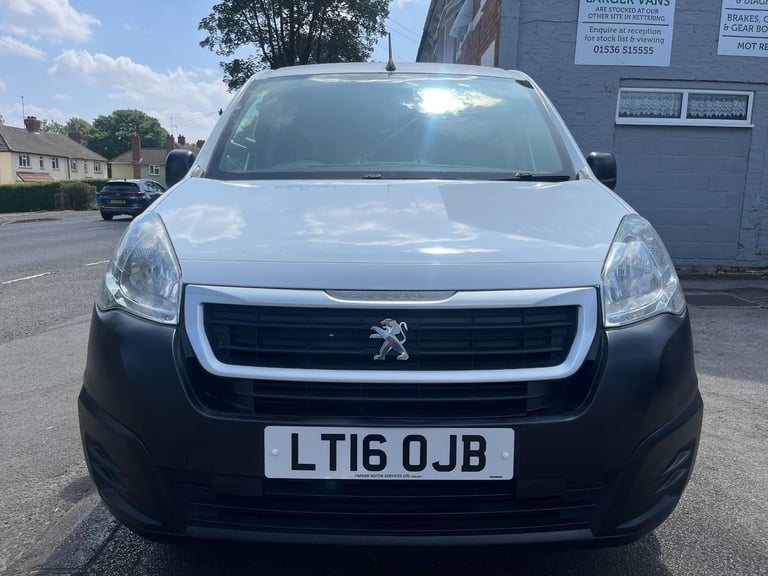 Peugeot Partner 850 1.6 HDi 92 Professional Panel Van DIESEL MANUAL 2016/16
