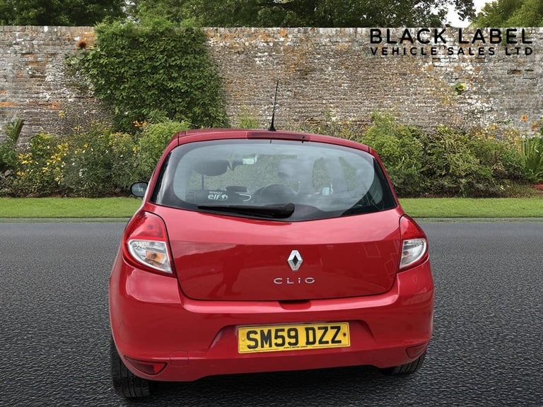 RENAULT CLIO 1.2 Dynamique 2009