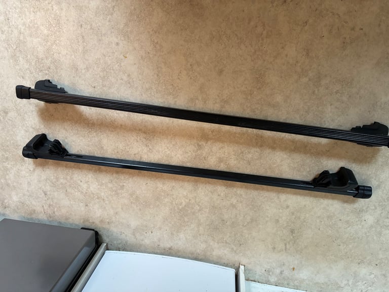 Thule roof bars