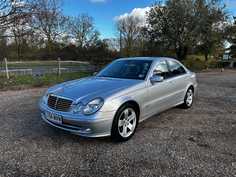 2004 Mercedes-Benz E Class 2.6 E240 Avantgarde 4dr SALOON Petrol Automatic
