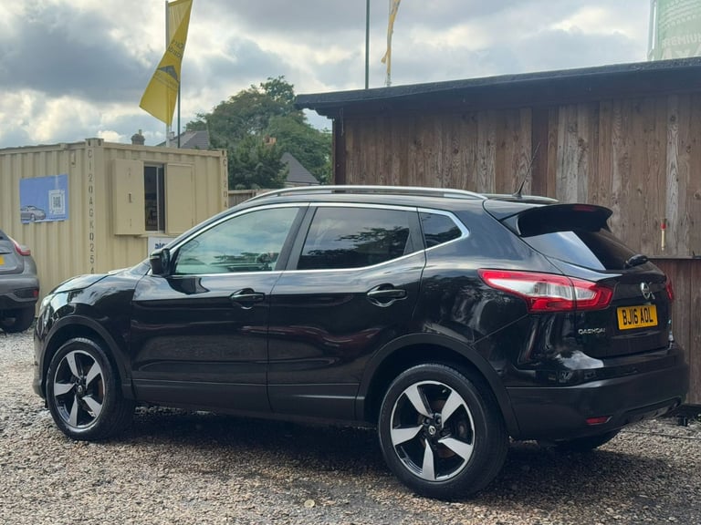 Nissan, QASHQAI, Hatchback, 2016, Manual, 1461 (cc), 5 doors