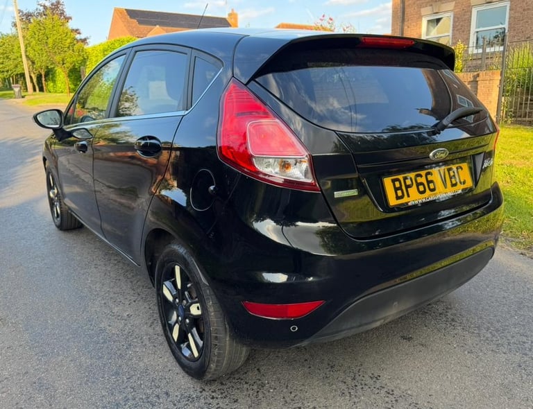 2016 (66) FORD FIESTA 1.0T ZETEC BLACK EDITION AUTUMN GENUINE 26,000 MILES! WOW!