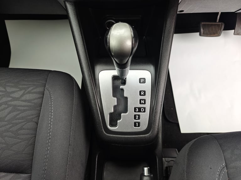 2013 Hyundai Ix20 1.6 Active 5dr Auto MPV Petrol Automatic