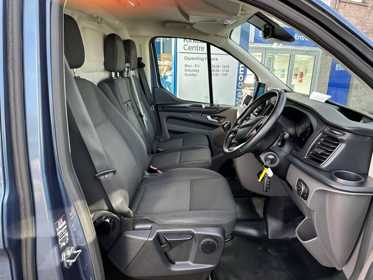 2022 Ford Transit Custom 2.0 EcoBlue 130ps Low Roof Trend Van PANEL VAN DIESEL Manual