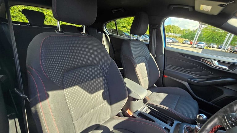  Ford Focus 1.0 EcoBoost Hybrid mHEV 125 ST-Line Edition 5dr Hatchback Petrol Manual