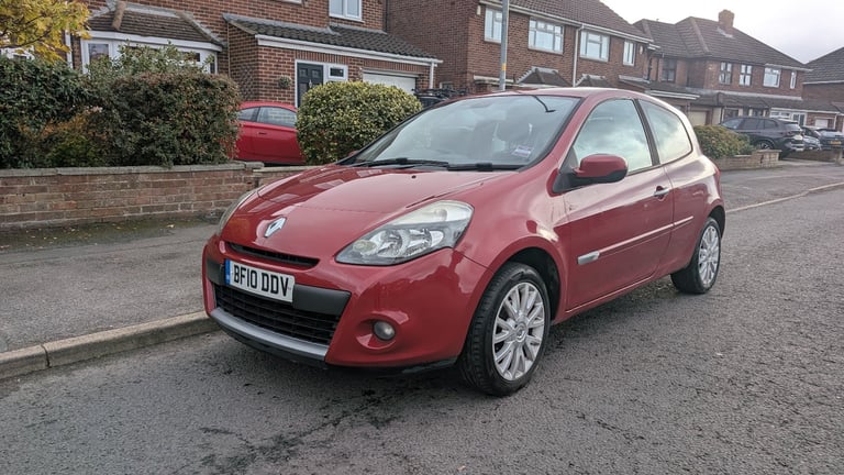 Renault Clio 1.5 dci - CAMBELT AND CLUTCH CHANGED -