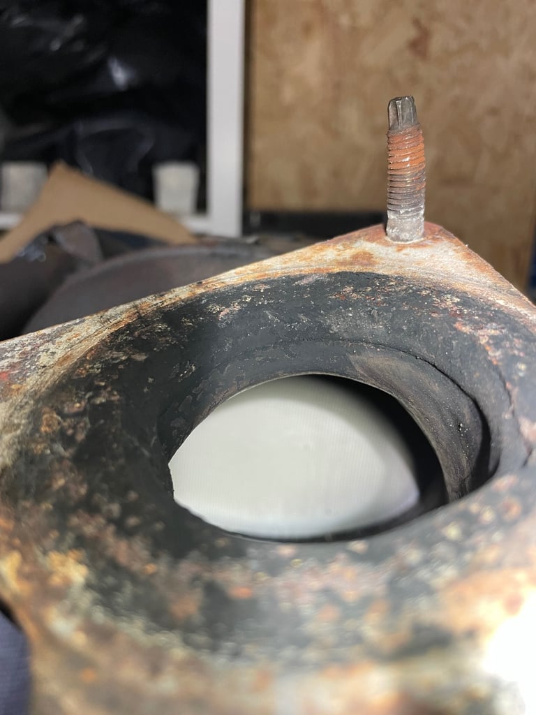 Catalytic converter for scrap 