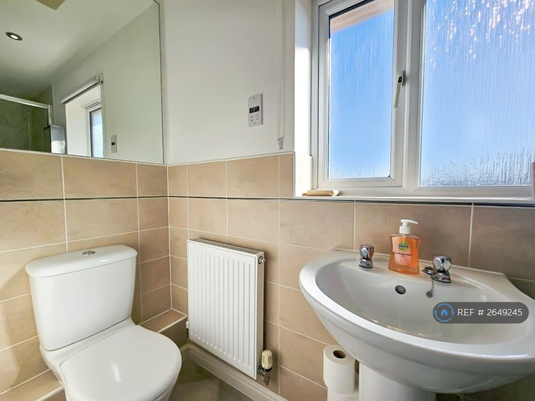 3 bedroom house in Boughton Way, Gloucester, GL4 (3 bed) (#2649245)